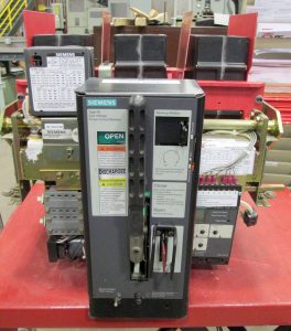Siemens type RLE-1600 1600AF Extended Interrupting Electrically ...